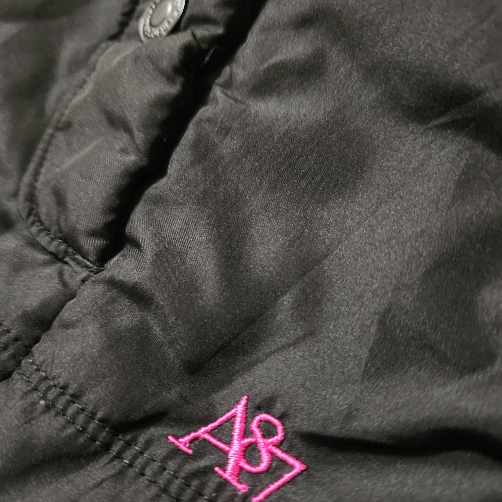 Puffer Vest - Picture 11 of 13